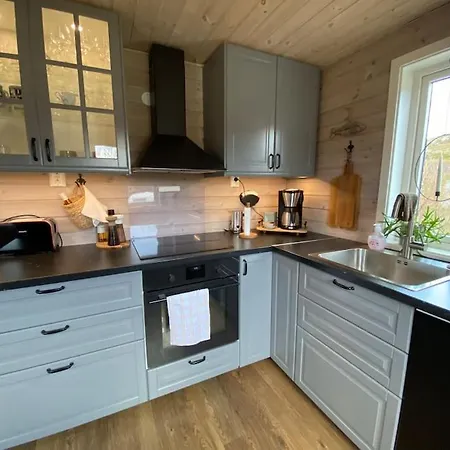 I Neverfjord. Holiday home