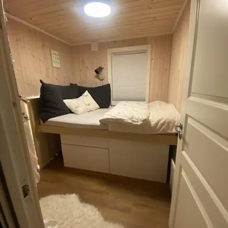 Holiday home I Neverfjord. Kvalsund
