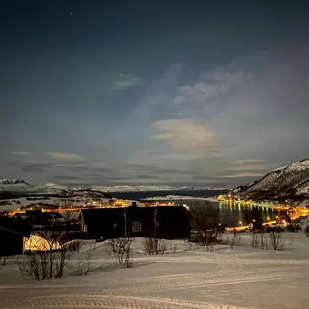 I Neverfjord.