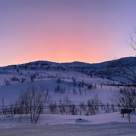 I Neverfjord. Holiday home
